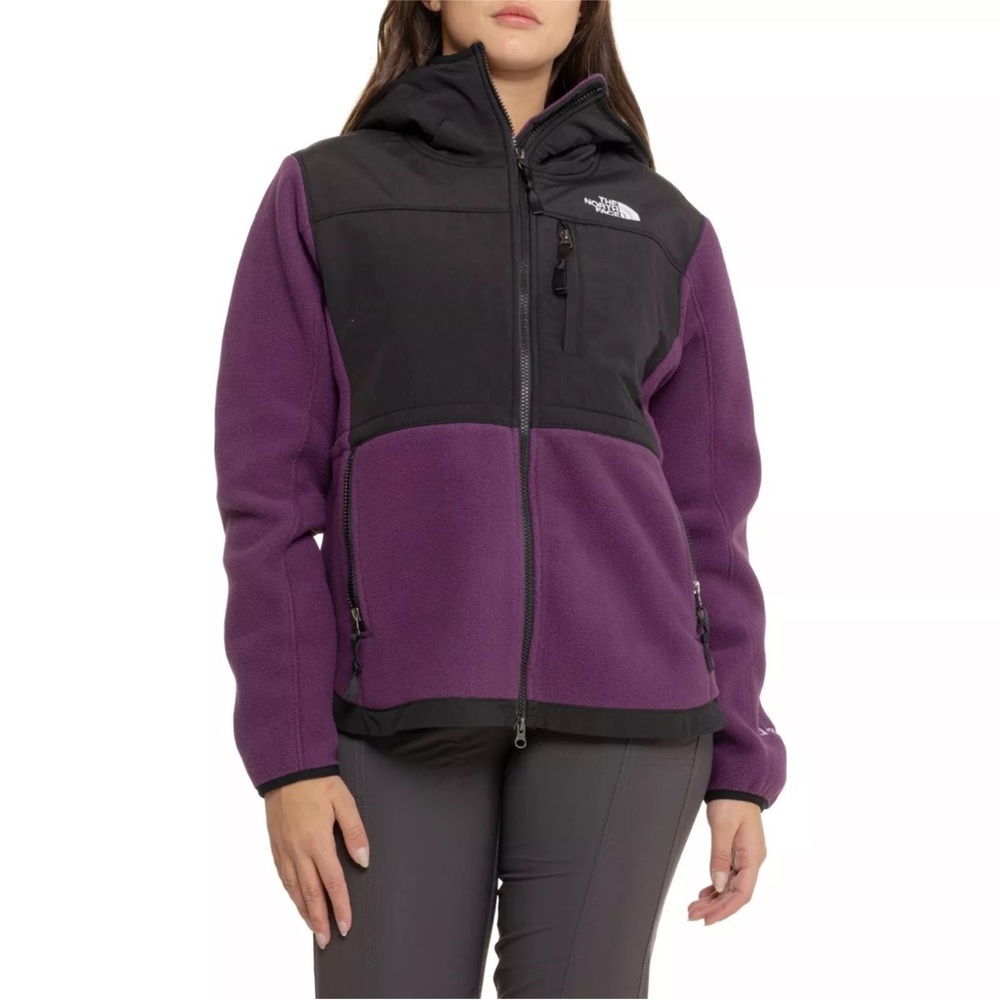 NEW The North Face Women’s Denali Polartec Hoodie Currant